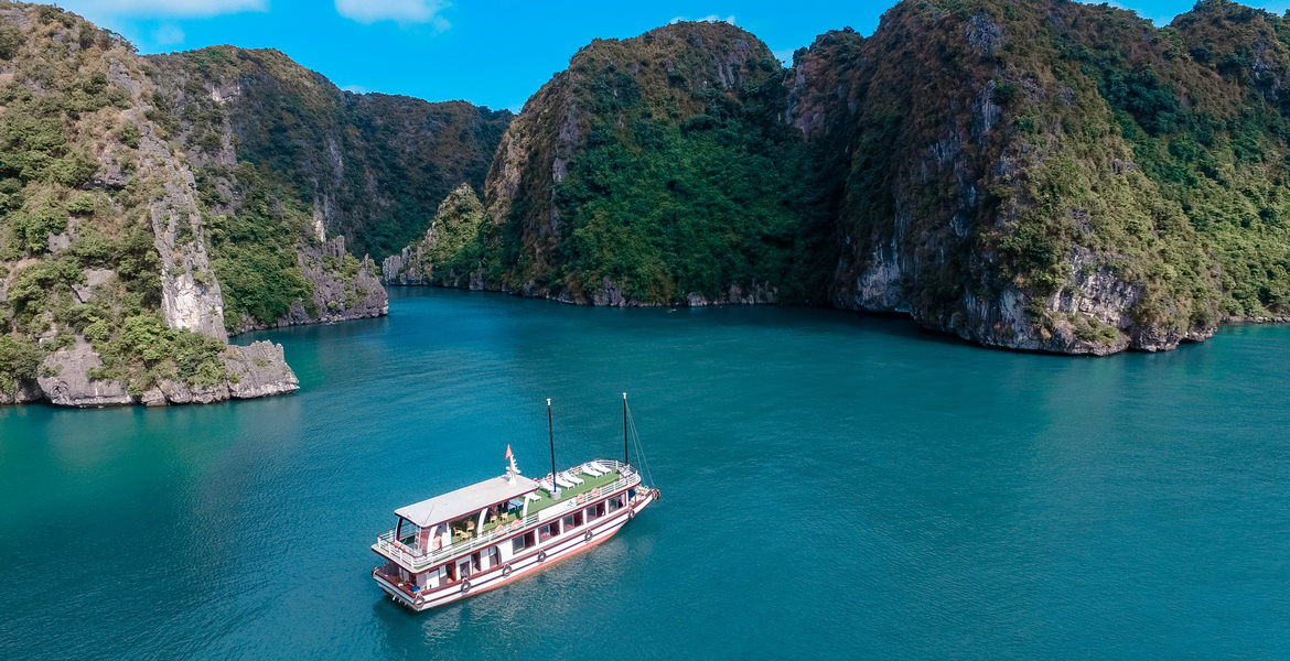 Arcady Cruise – Lan Ha Bay & Cat Ba Island